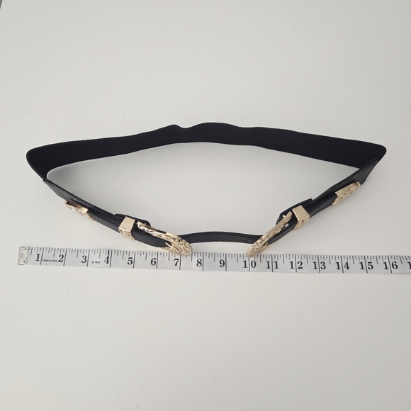 Stretchy Black Double Textured Buckle Belt - Picture 8 of 9